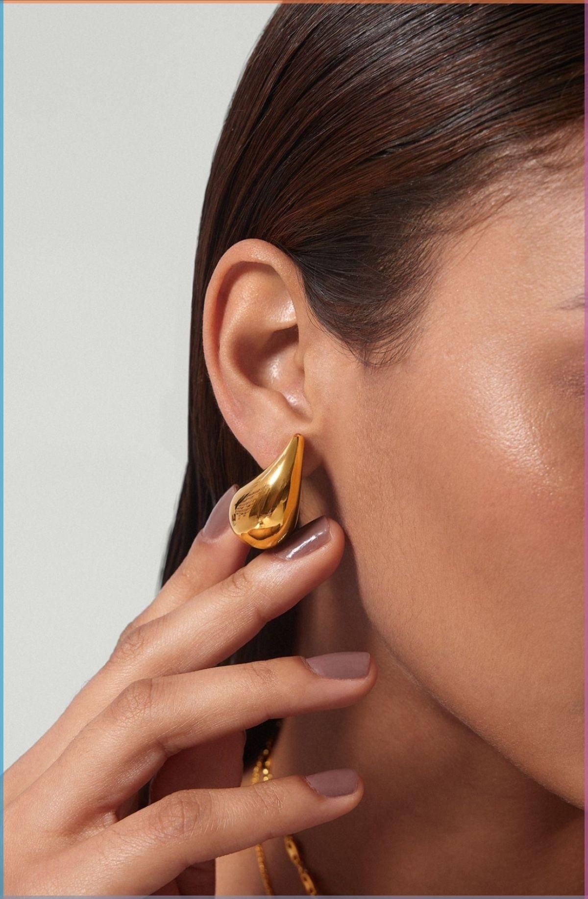 teardrop gold