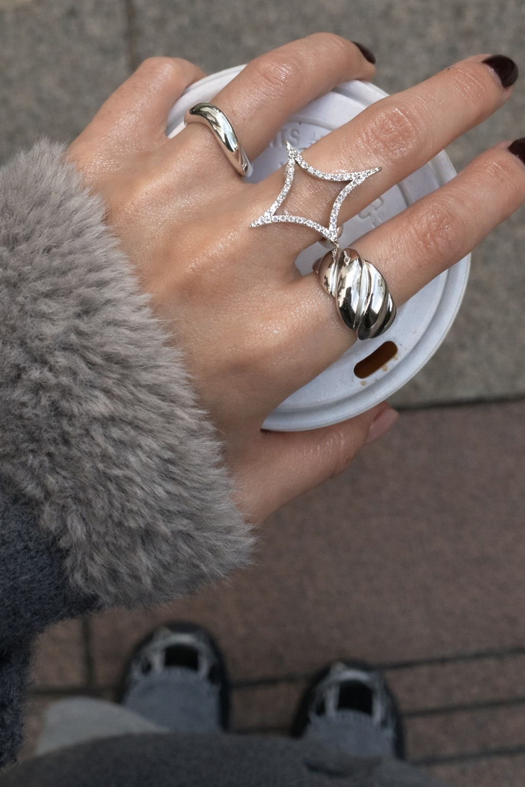 Vera ring