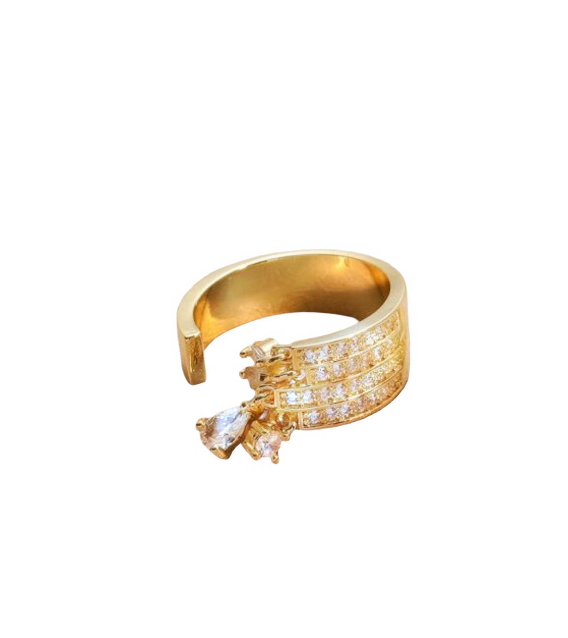crystal cliff ring