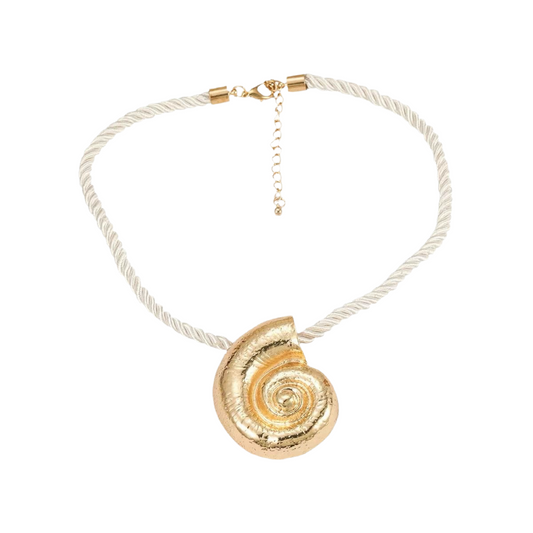 conch necklace