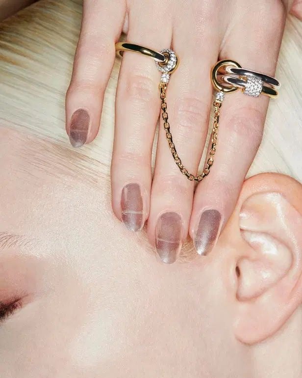 Alora ring