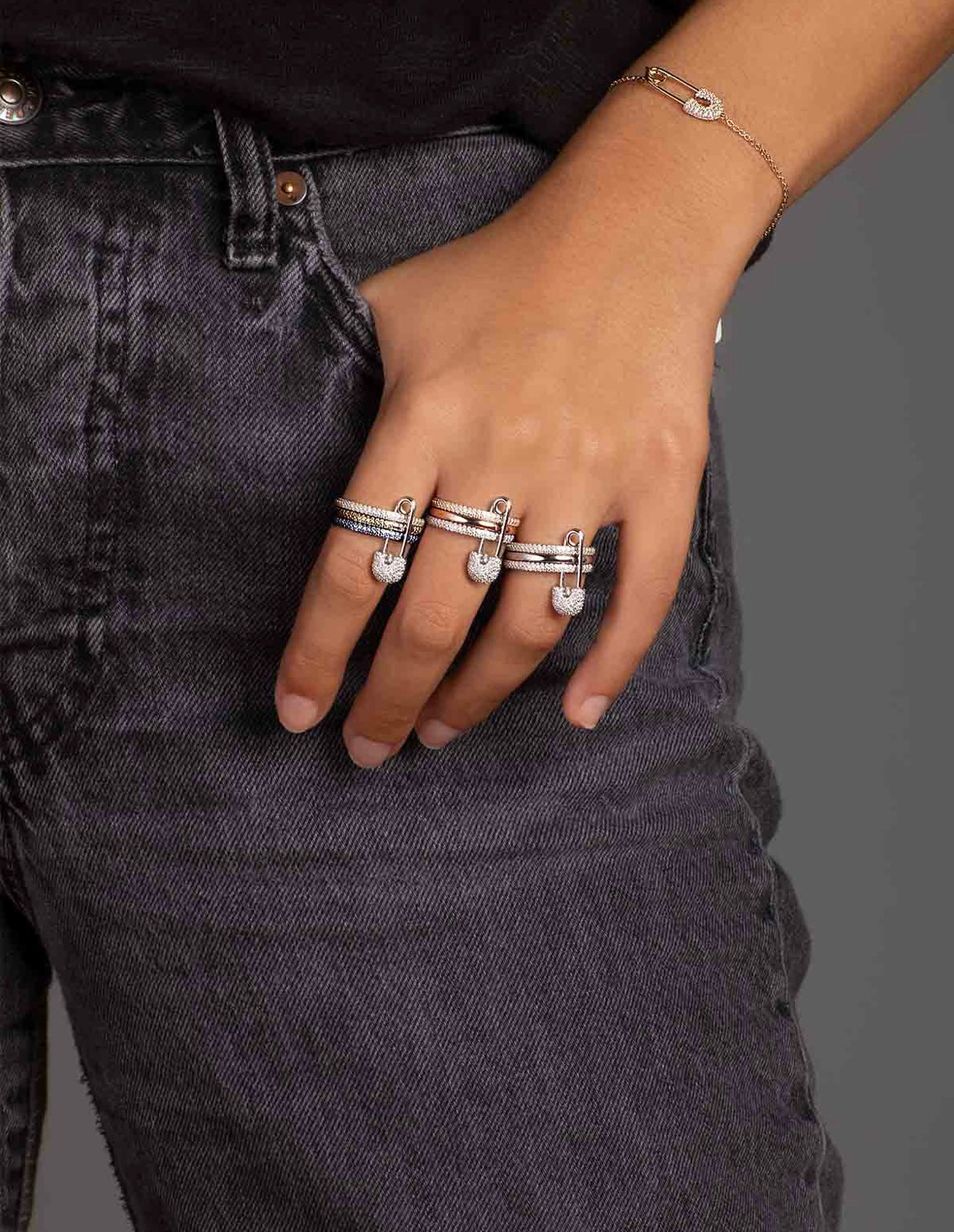 Multicolour pin ring